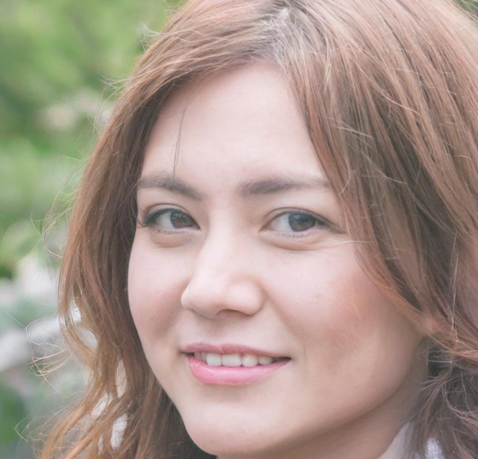 Portraitfoto von Linnea Bergström, Leiterin Systemarchitektur